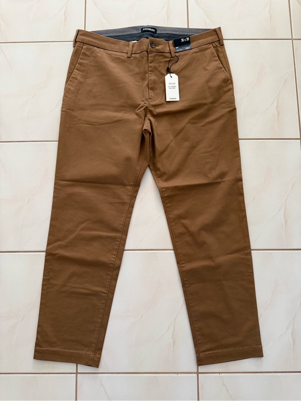 EXPRESS Slim Chino Pants in Brown